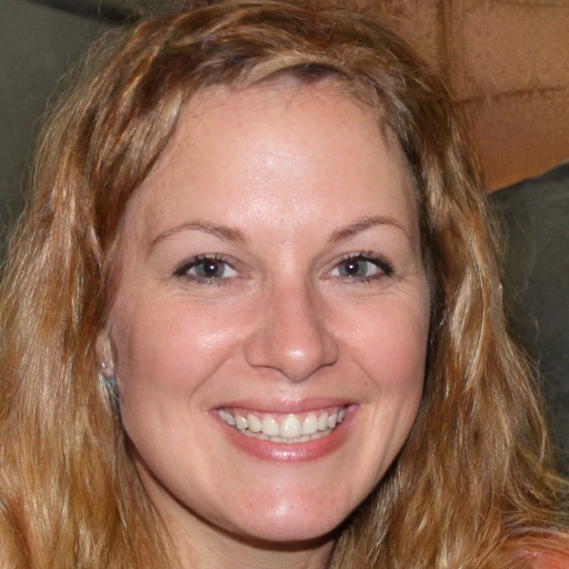 Emily R.